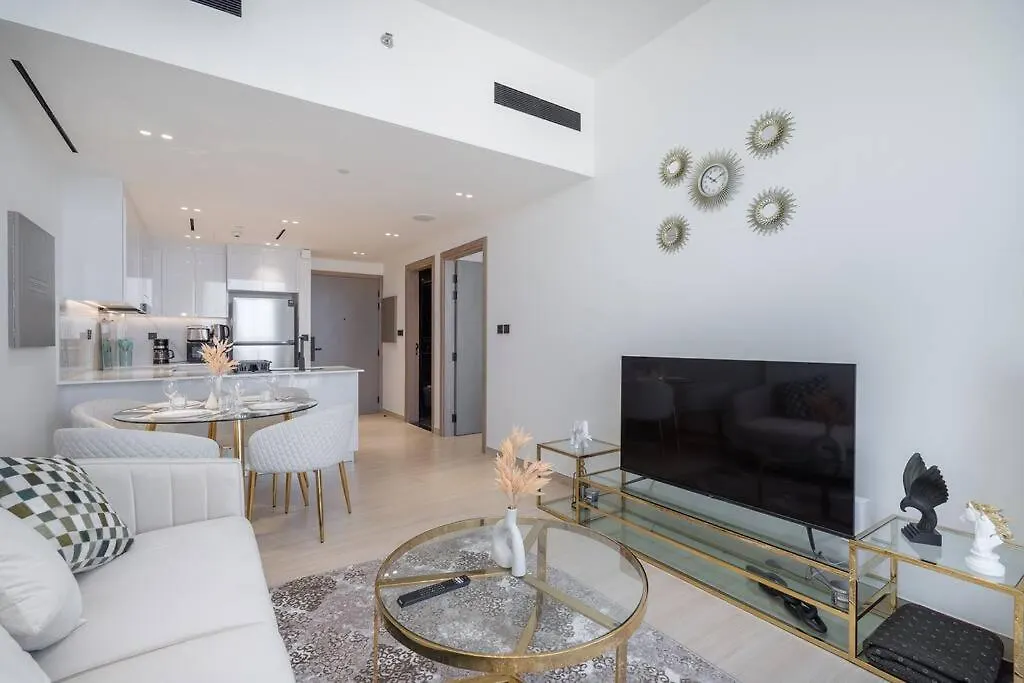 Luxurious 1-Bedroom Oasis L Binghatti Corner, Jvc Dubai Apartment