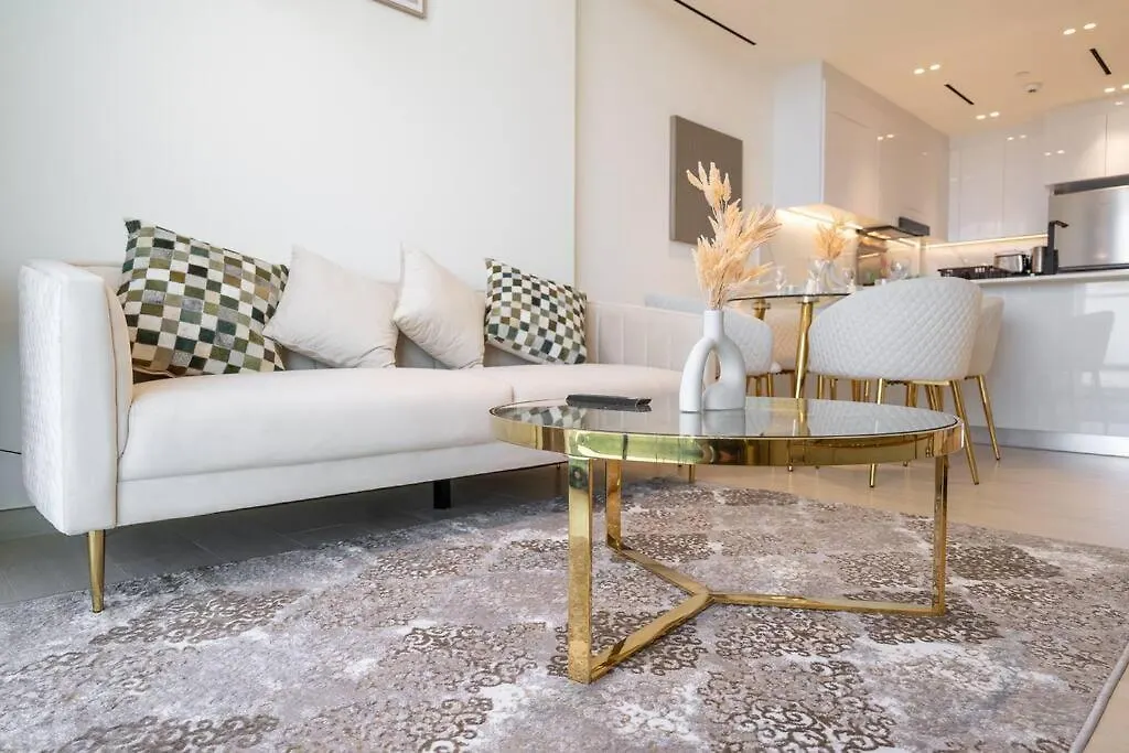 Apartment Luxurious 1-Bedroom Oasis L Binghatti Corner, Jvc Dubai