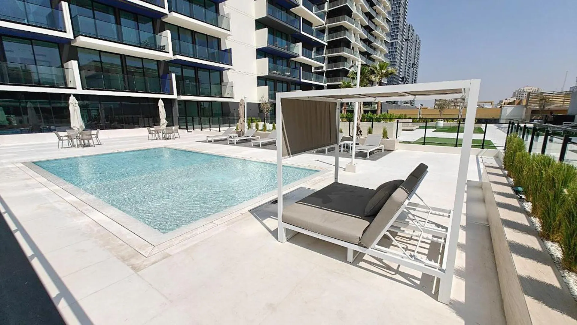 Luxurious 1-Bedroom Oasis L Binghatti Corner, Jvc 迪拜 阿拉伯联合酋长国