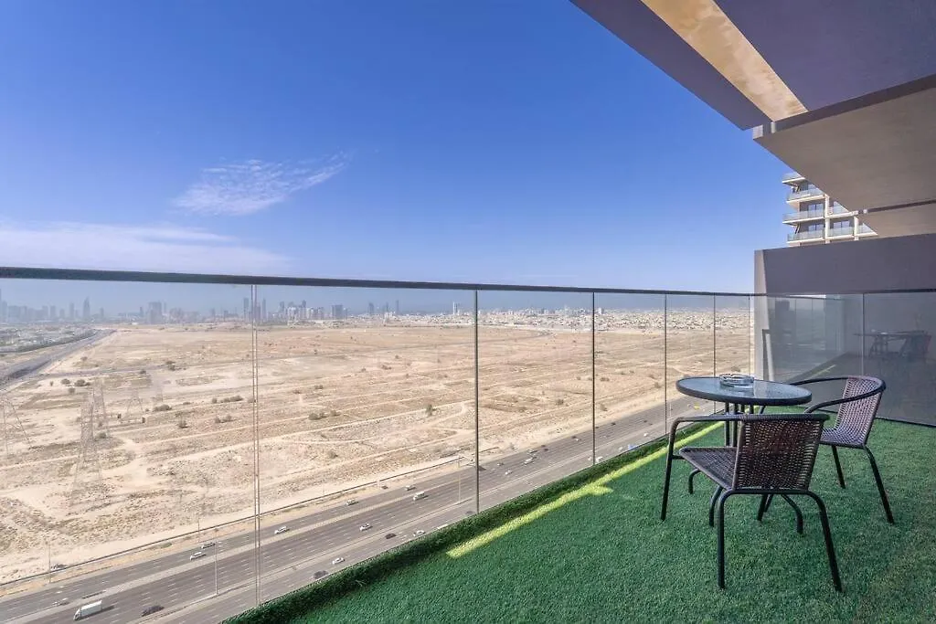 Luxurious 1-Bedroom Oasis L Binghatti Corner, Jvc 迪拜 公寓